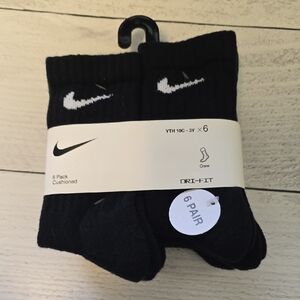 Nike Dri-FIT Black Crew Socks - 6 Pair